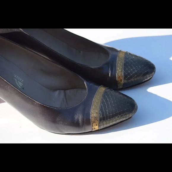 Salvatore Ferragamo low pumps - Picture 5 of 8